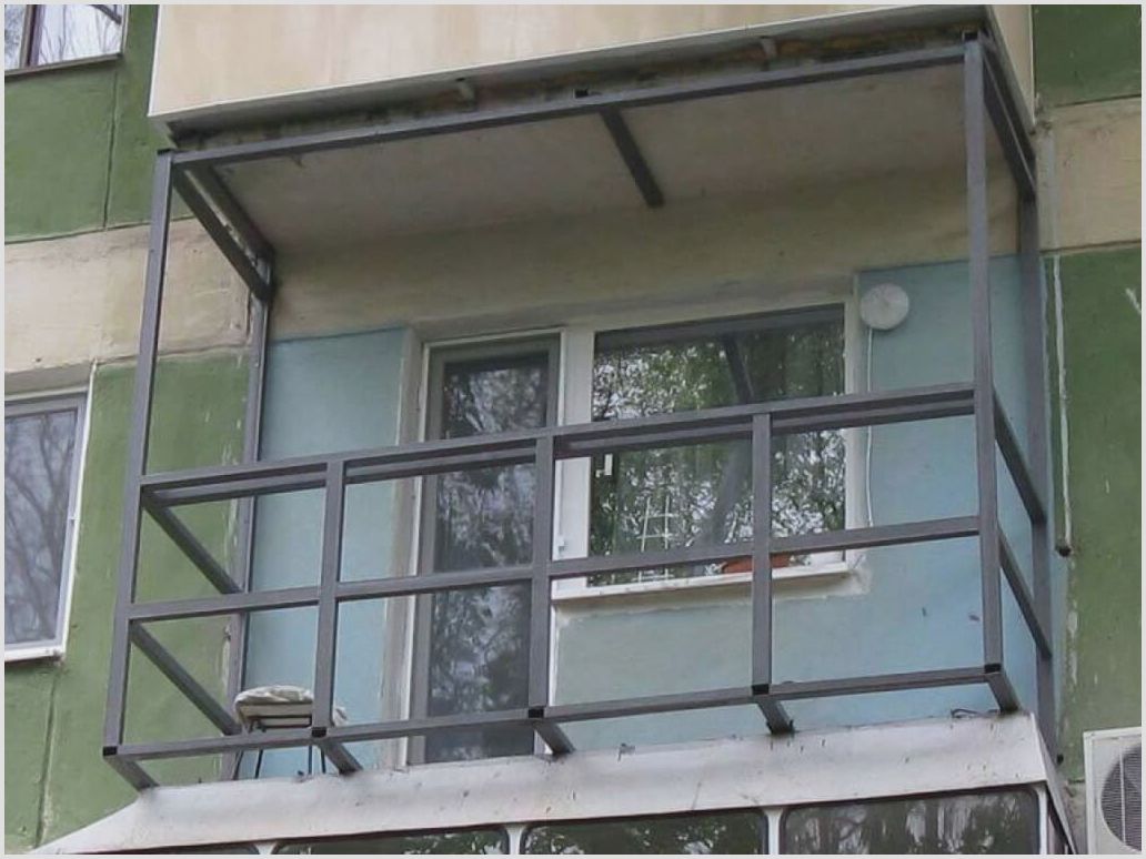 Балкон в хрущёвке своими руками: пошаговая инструкция