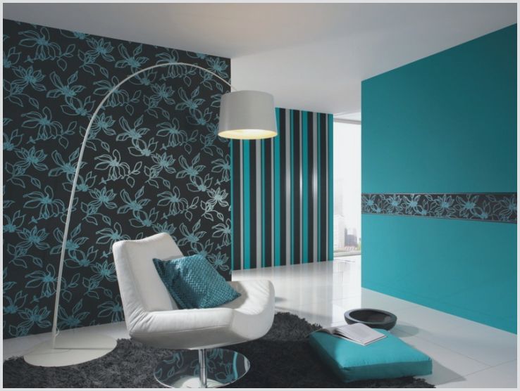 Дизайн стен обоями двух цветов, изменение формы комнаты