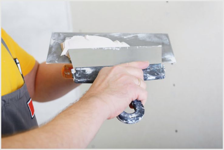 Универсальная и специальная полимерная шпаклевка для ремонта дома и автомобиля